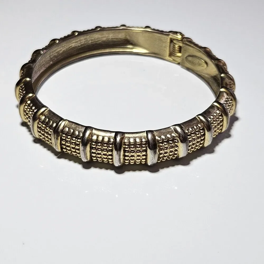 Cookie Lee Gold Tone Textured Hinge Bangle Bracelet Approx 7.5